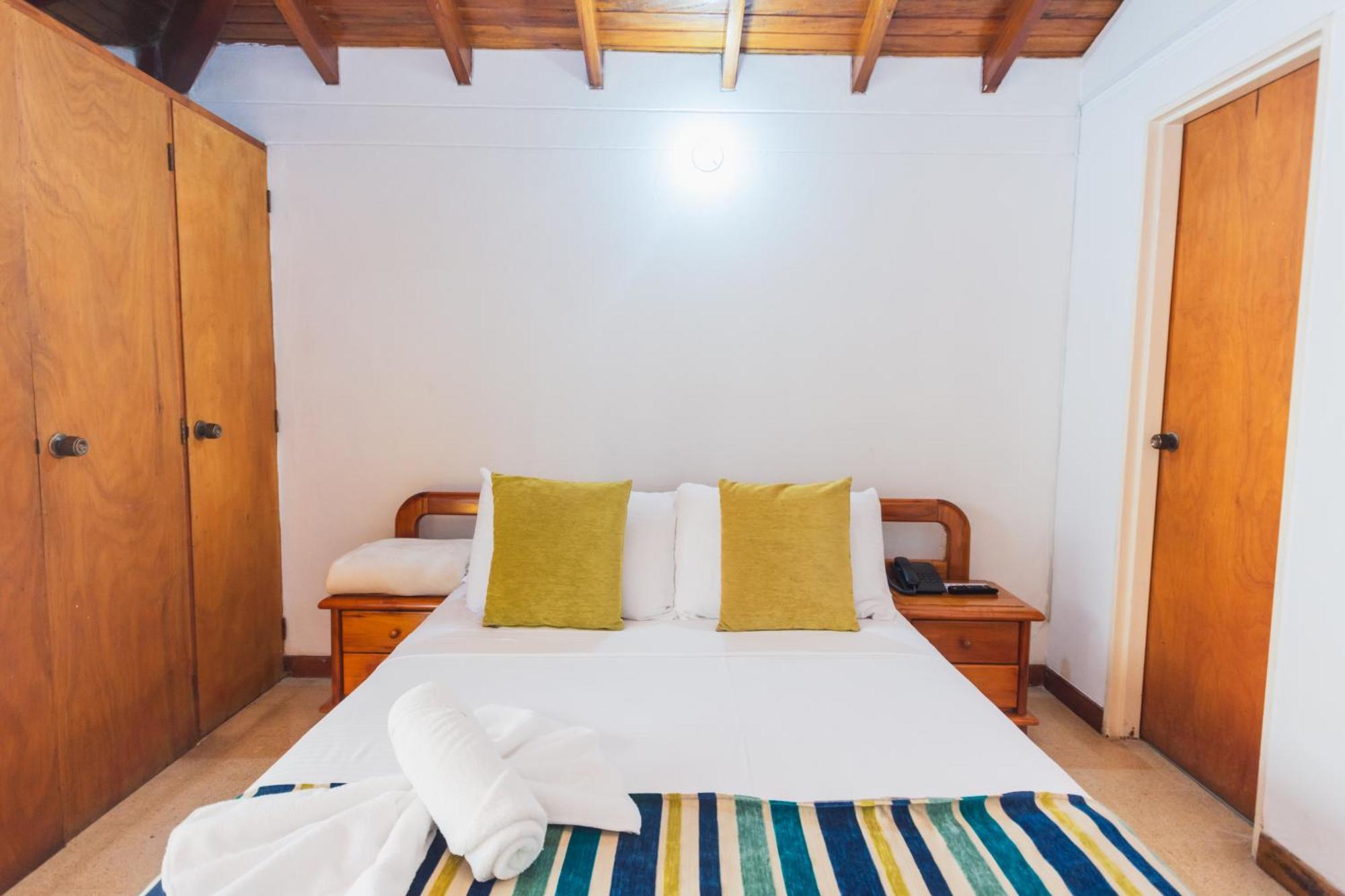 Hotel Guatatur Guatapé Exteriér fotografie