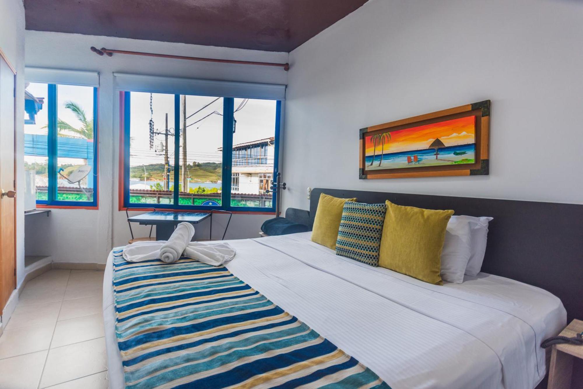Hotel Guatatur Guatapé Exteriér fotografie