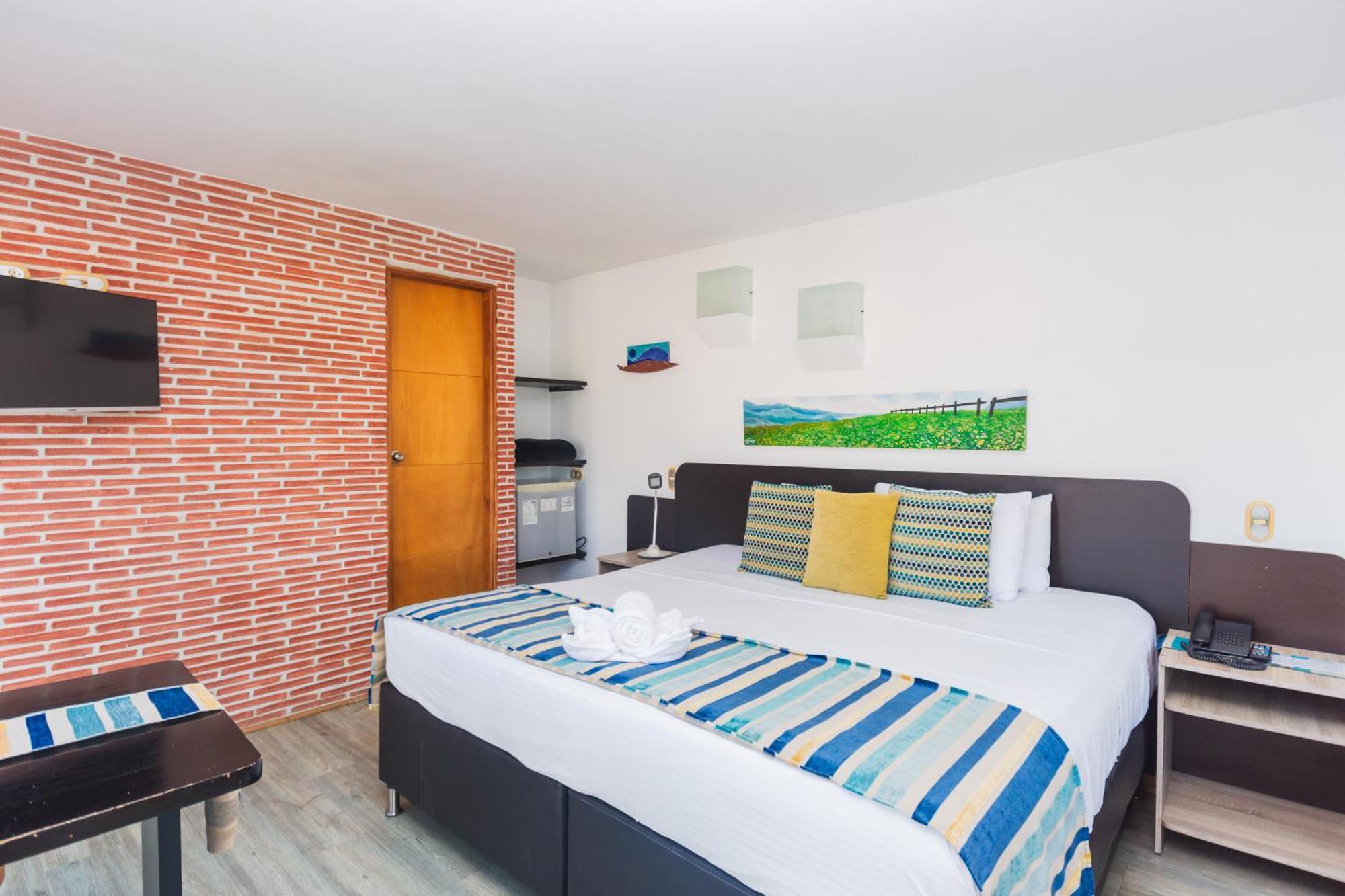 Hotel Guatatur Guatapé Exteriér fotografie