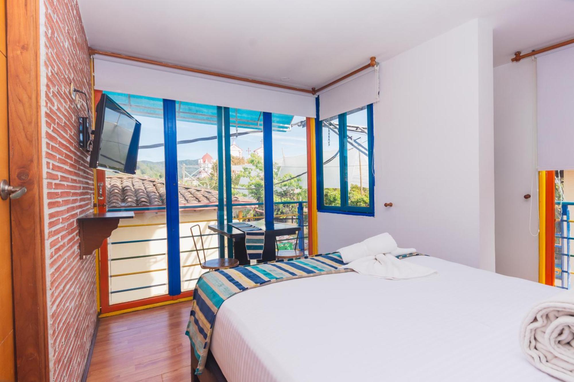 Hotel Guatatur Guatapé Exteriér fotografie